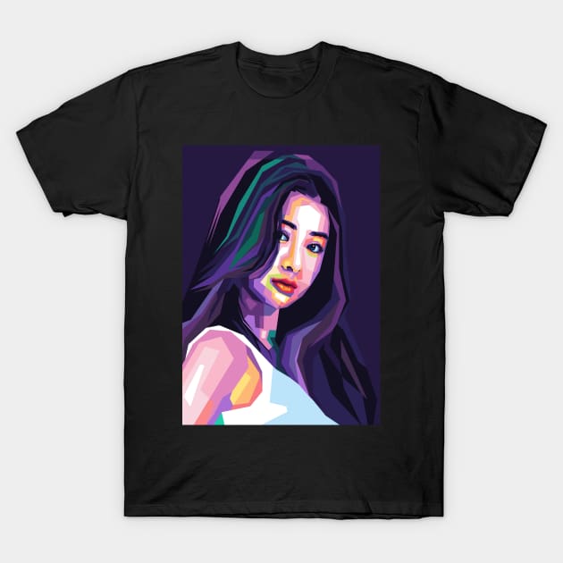 yunjin member for le sserafim T-Shirt by Danwpap2